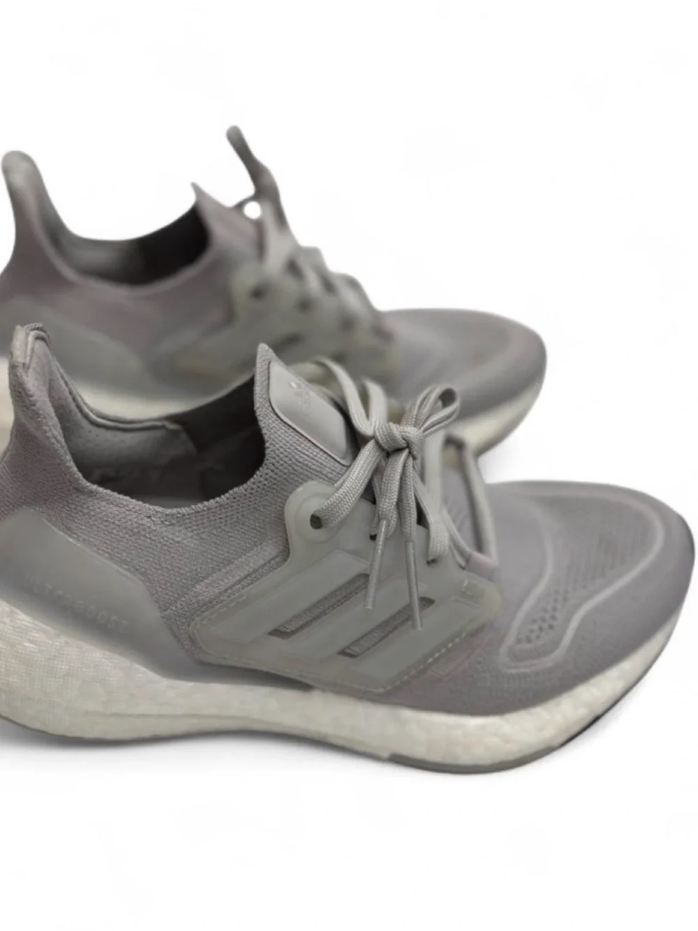 Adidas UltraBoost 22 Gray Running Women's Shoes Sneakers GX5594
